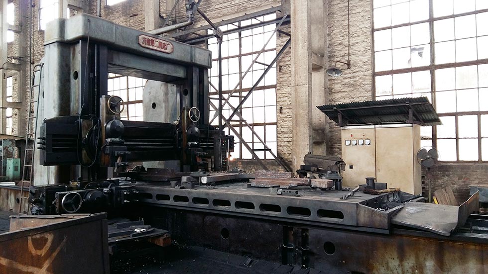 高速沖床生產車間安全管理